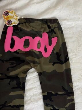 Camo Leggings with Pink 'body' Graphic